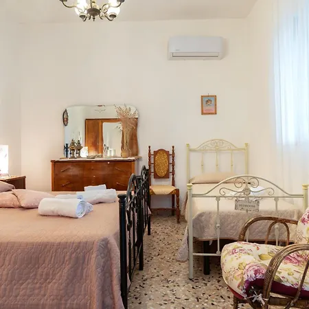Septis In Villa Ostuni
